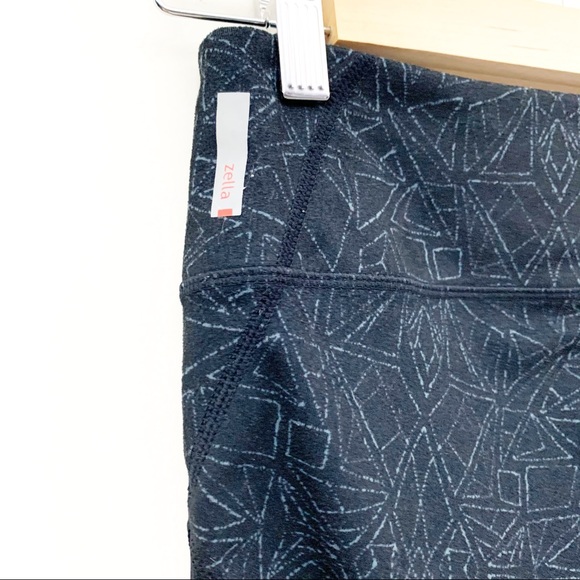 Zella Print Mesh Insert Leggings - Picture 6 of 9